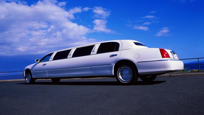 Limousine services in Dubai