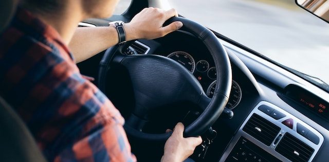 cheap car rental dubai