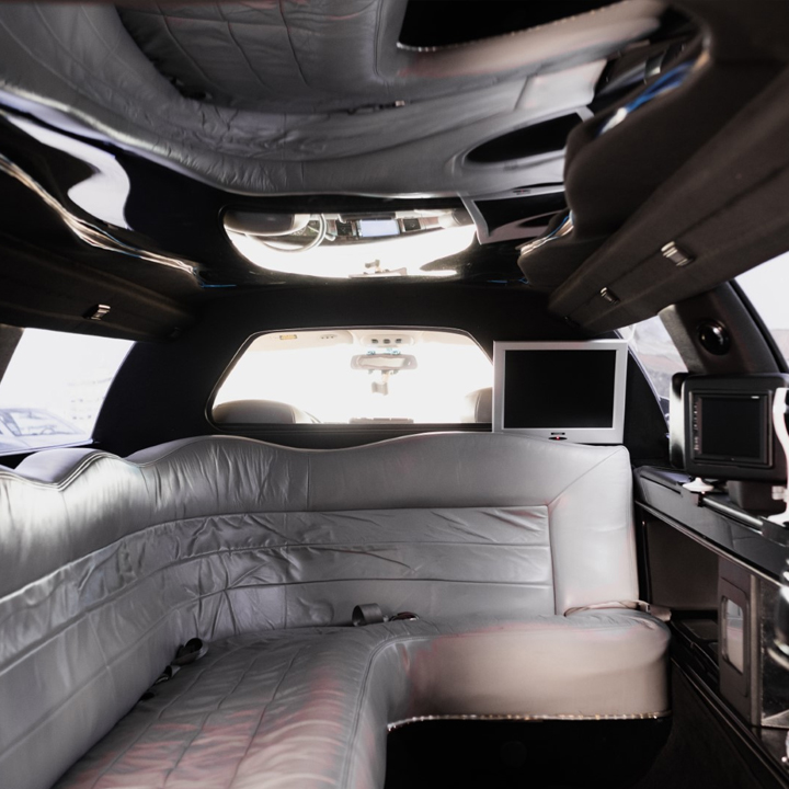 Stretch Limo Chrysler White UAE limo seating view